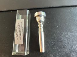 Trompetenmundstück Laskey 30S*
