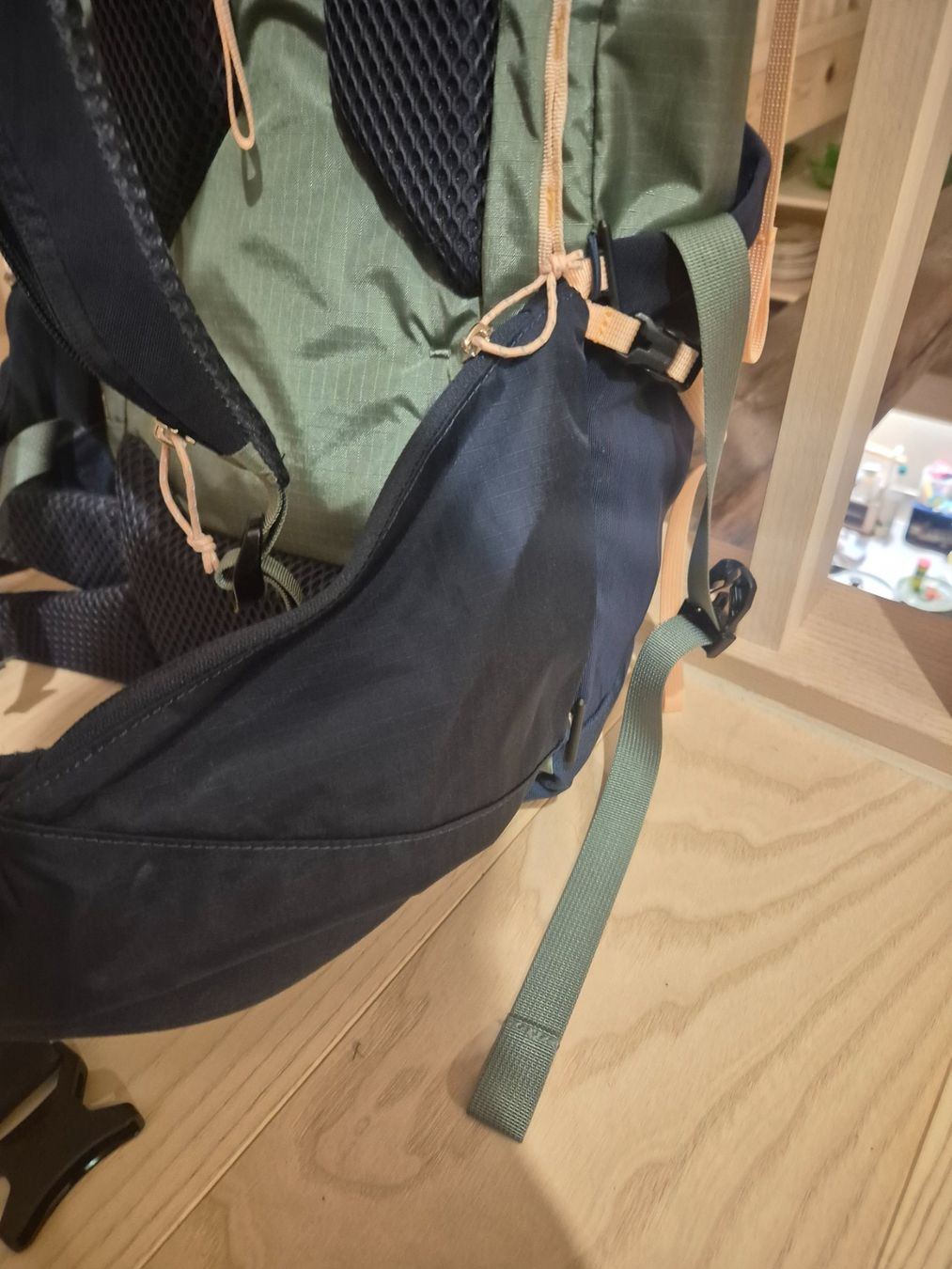 Zaini: Bach Molecule 30 Liter. Neu! – Nuovo (secondo la descrizione) da Stettlen venduto da woo_6kkv 2