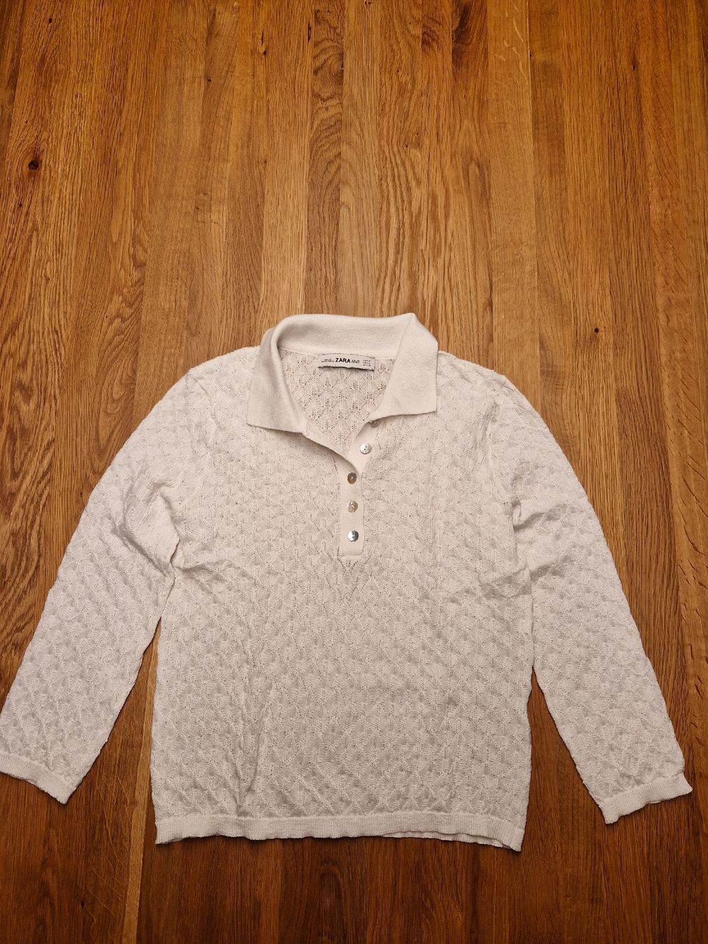 Zara Top: Zara Oberteil Gr M – Usato da Frauenkappelen venduto da sarahgygax_