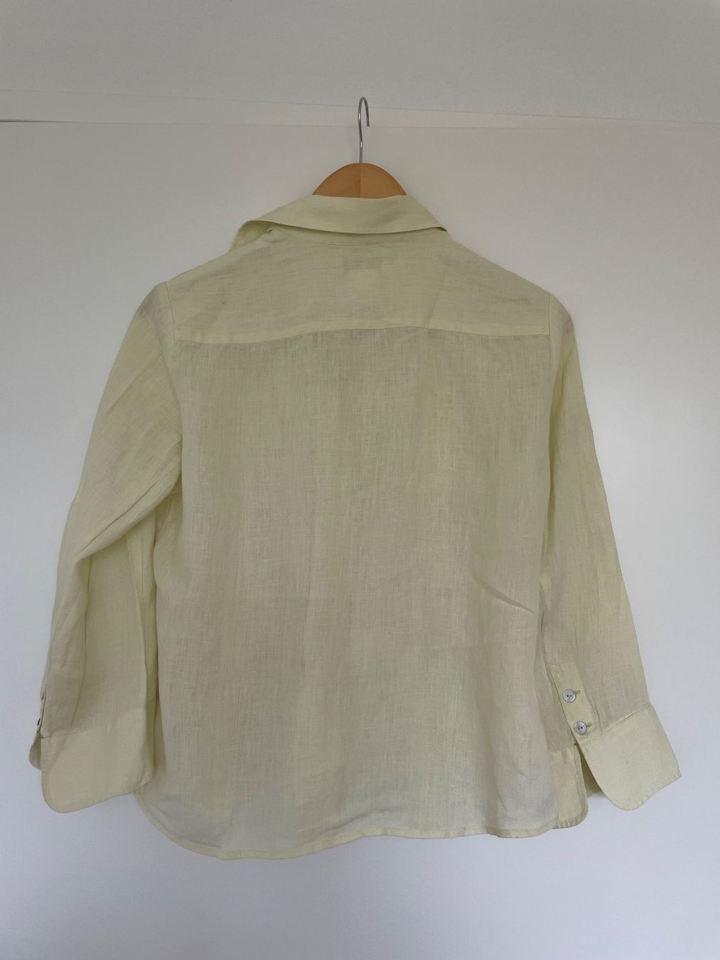 Gérard Darel Blusen: Bluse Damen GERARD DAREL Grösse 38 hellgelb Leinen – Gebraucht aus Buchs SG von VintageHomeCH 1