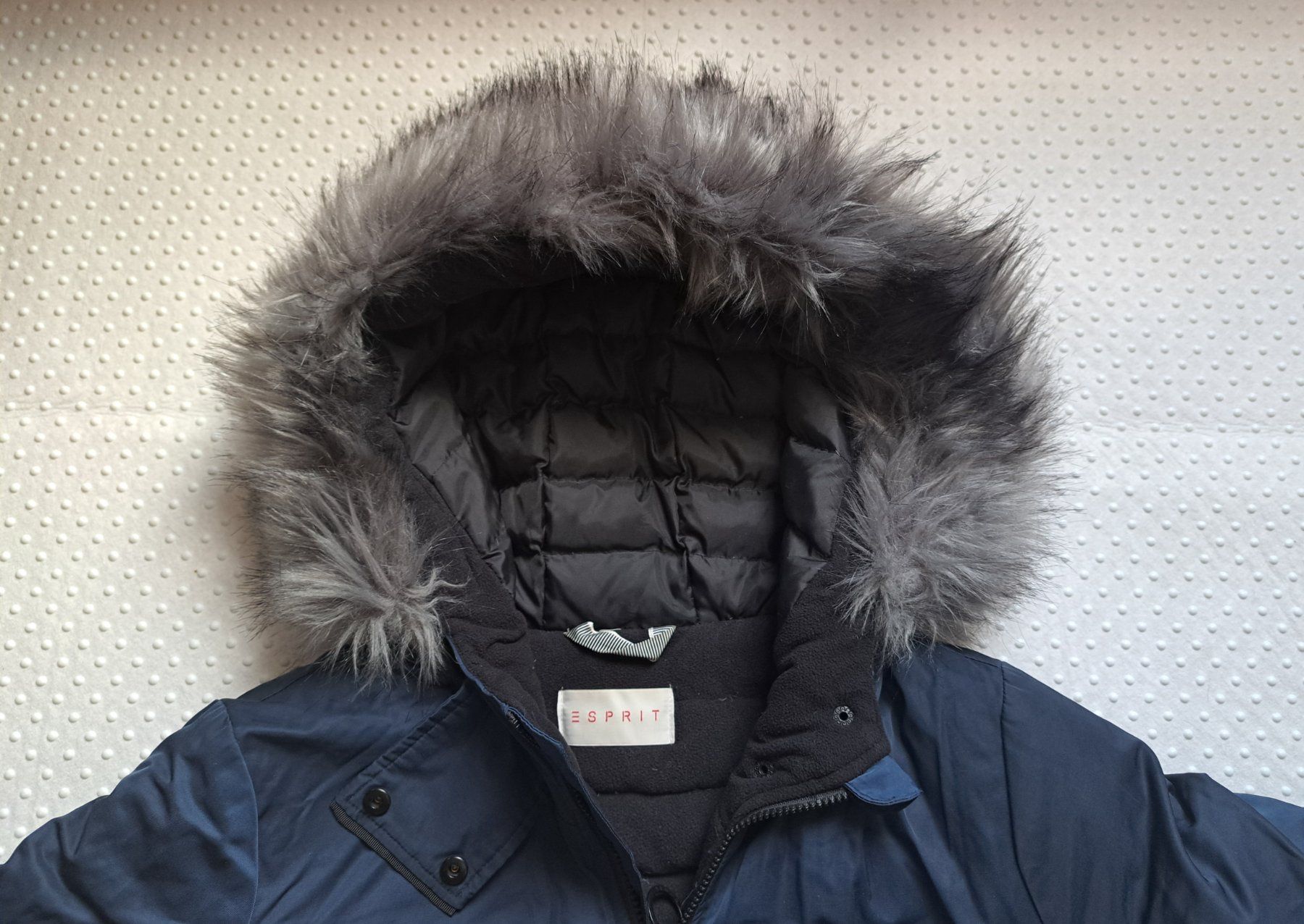 Esprit Giacche: ESPRIT Daunenjacke Winterjacke Grösse M warm – Nuovo (secondo la descrizione) da Gysenstein venduto da joshuas81 1