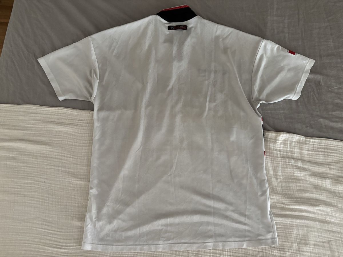 Umbro Canottiere & Pantaloni: Manchester United maillot – Usato da Le Grand-Saconnex venduto da focamix 3