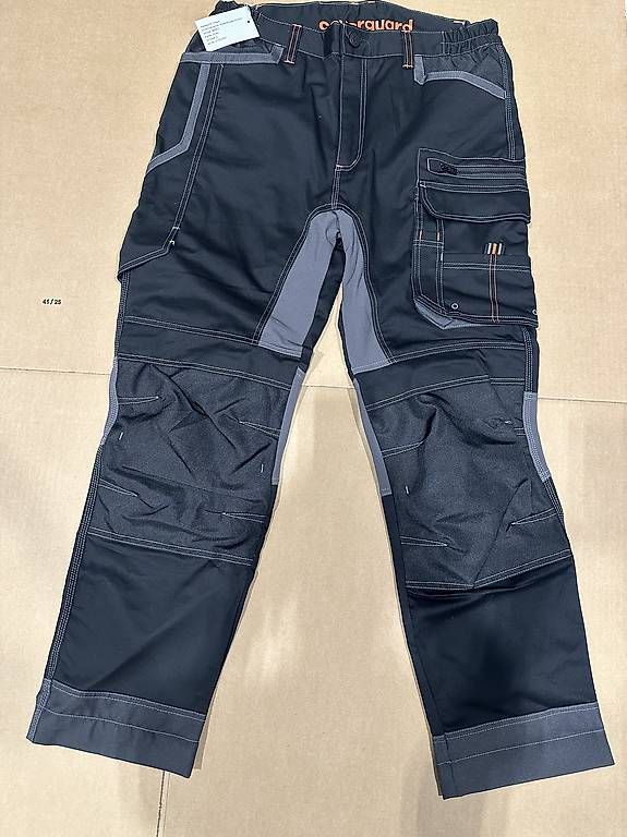 Pantalons: Neu: Arbeitsstretchhosen Gr. L – Neuf avec emballage d'origine à Oberhasli par alexandrawuerzburger