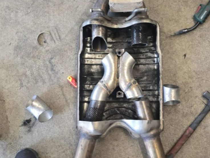 Audi Auspuffanlagen: Auspuffanlage für Rs4 B7 – Gebraucht aus Herisau von Ijenic0610 4