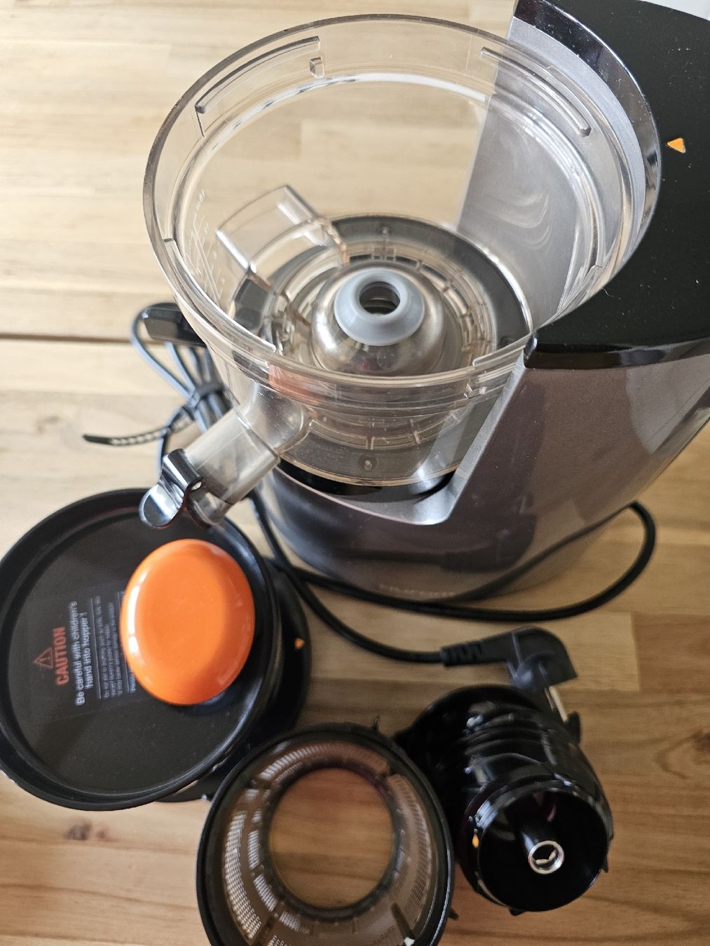 Hurom Appareils de cuisine: HUROM Slow juicer – D'occasion à Muttenz par nic_9xxk 2
