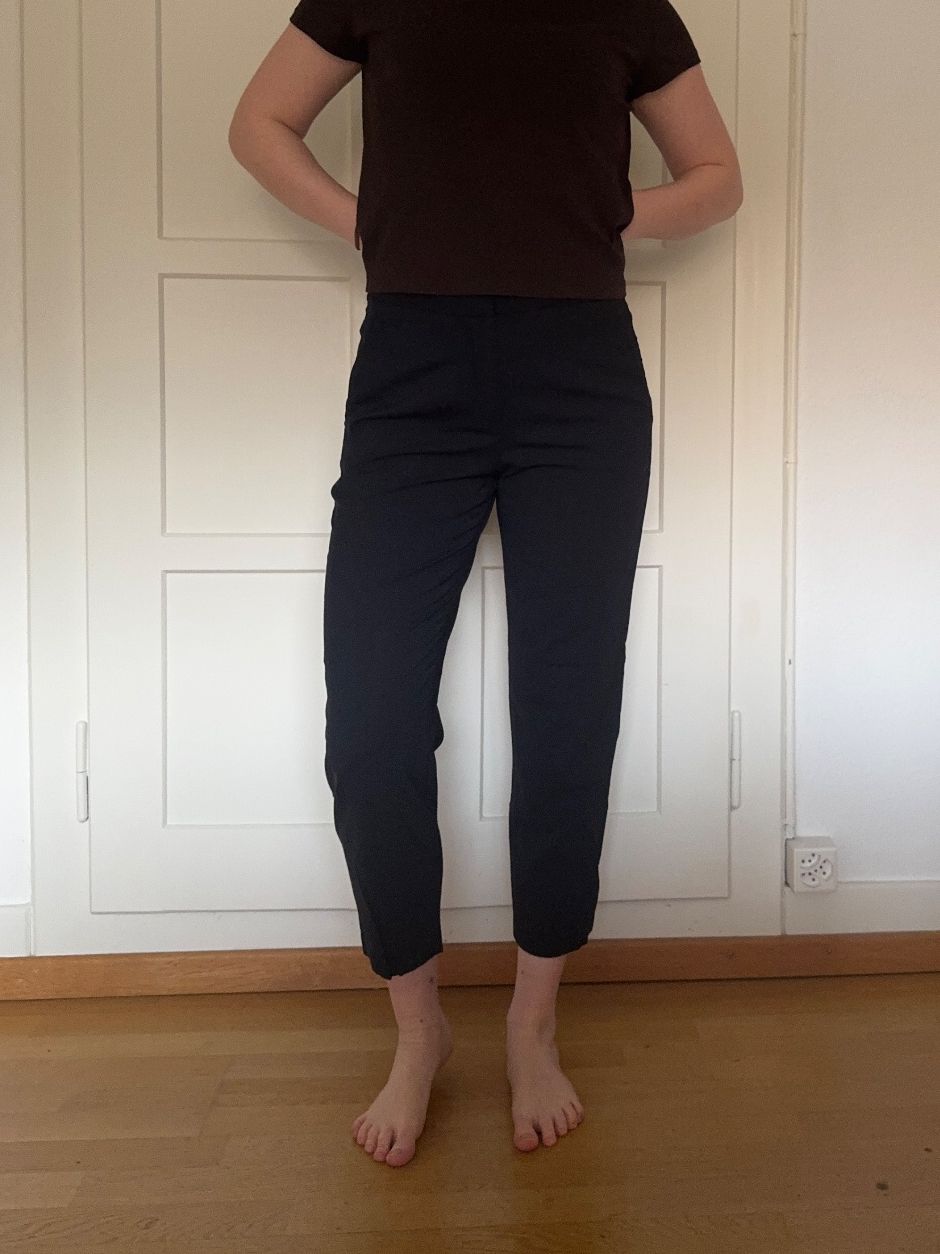 Massimo Dutti Pantaloni: Massimo Dutti Stoffhosen dunkelblau Gr. 40 – Usato da Zürich venduto da nberyll