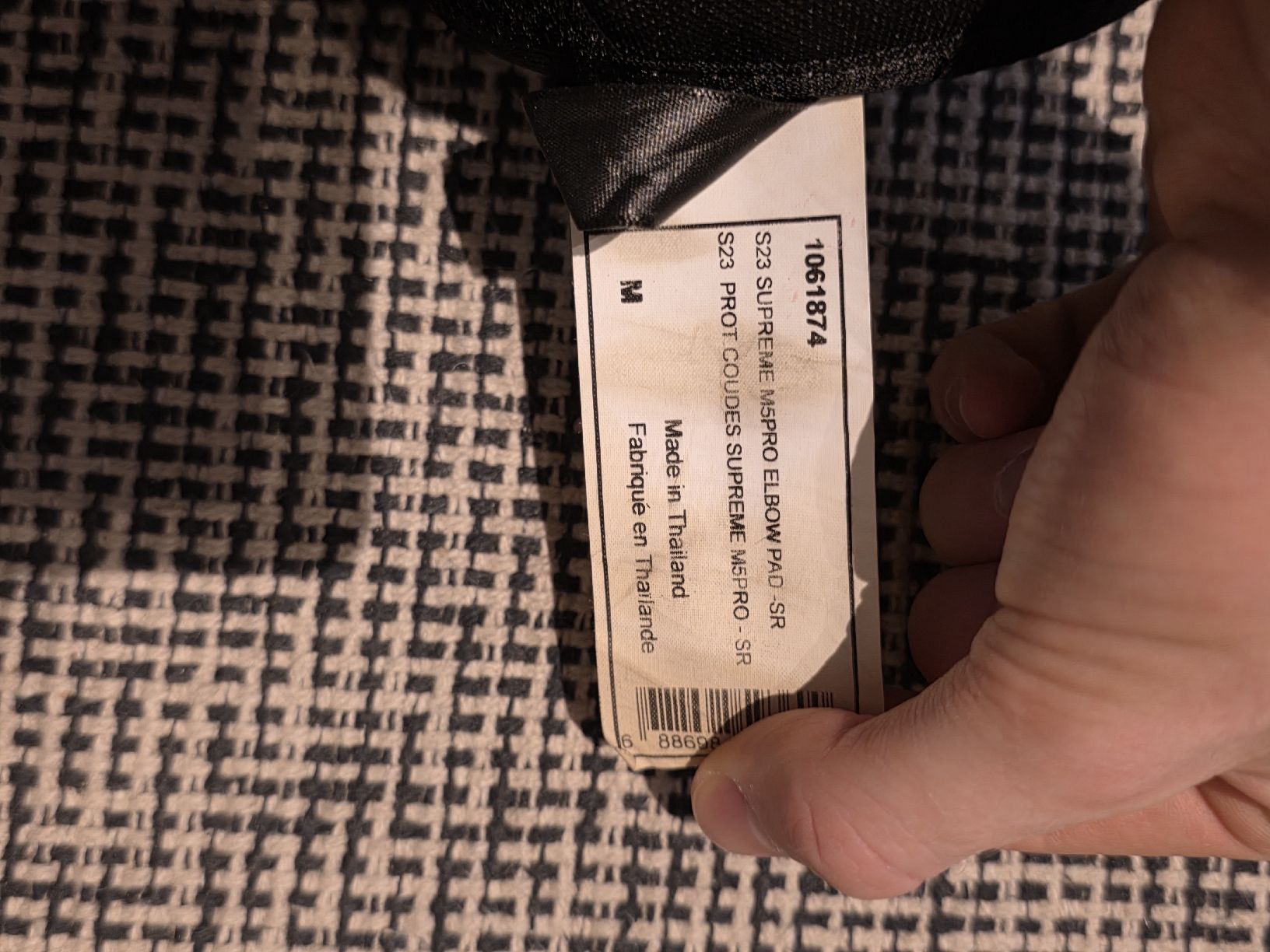 Bauer Protezioni & Imbottiture: Bauer Supreme M5 Pro Ellbogenschoner SR M – Nuovo (secondo la descrizione) da Sissach venduto da Cian_79 8