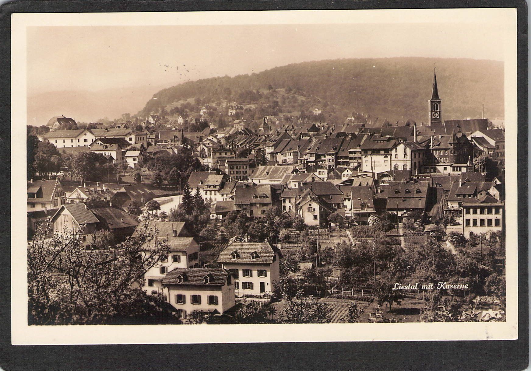 Cartoline postali: #Liestal mit Kaserne  BL , gel. 1927 – Usato da Reichenburg venduto da Pipo-67