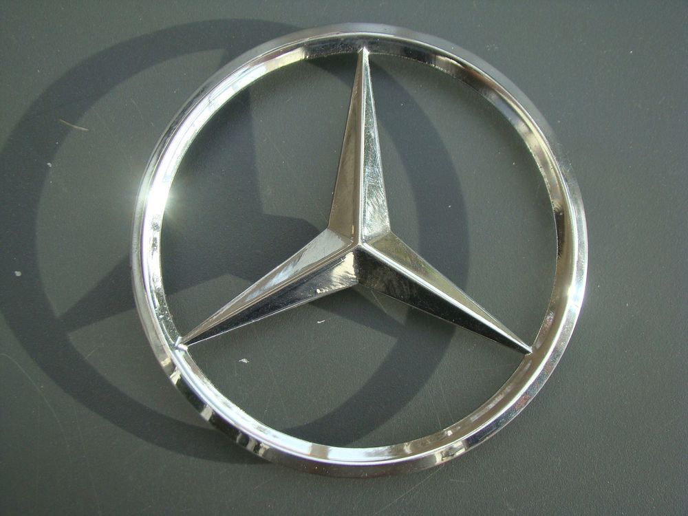 Stern Fur Mercedes