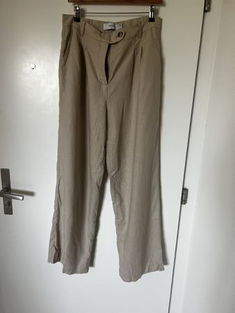 Stoffhose sand von Bershka