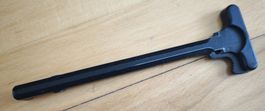 AR-15 Charging Handle - Top Zustand - Schwarz - Mil Spec