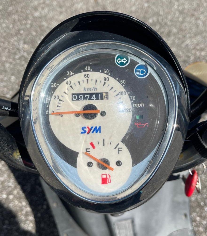 Sym Scooters: SYM Mio 100 – D'occasion à Ponte Tresa par Christian08 4