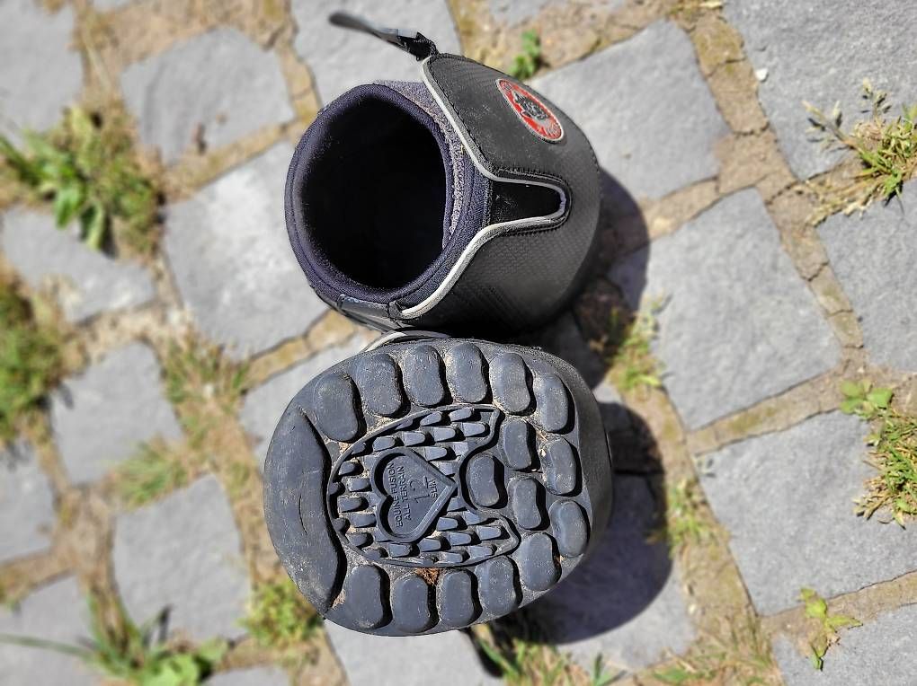 Scarpe per cavalli: Active Jogging Shoe - Slim 12 – Usato da Lichtensteig venduto da Streussel 2
