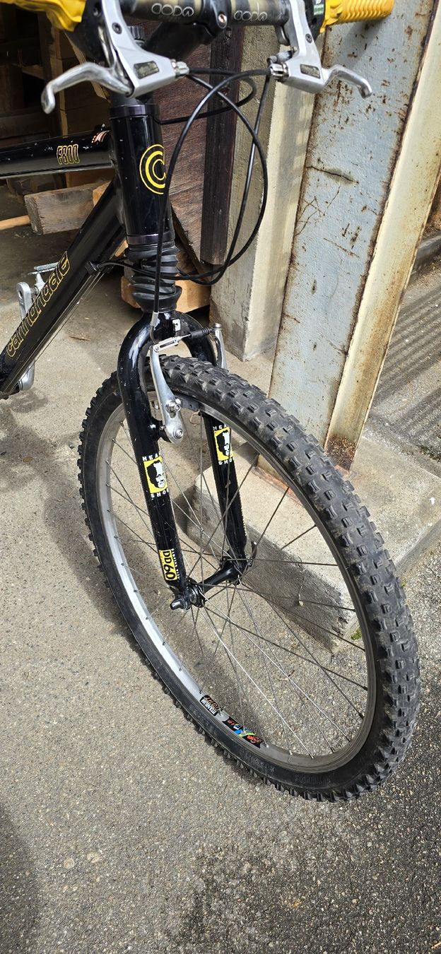 Cannondale Velos: Cannondale F800 mtb 26"  – Gebraucht aus basel von Propain 1