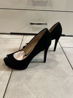Guess Pumps schwarz Groesse 40 neuwertig