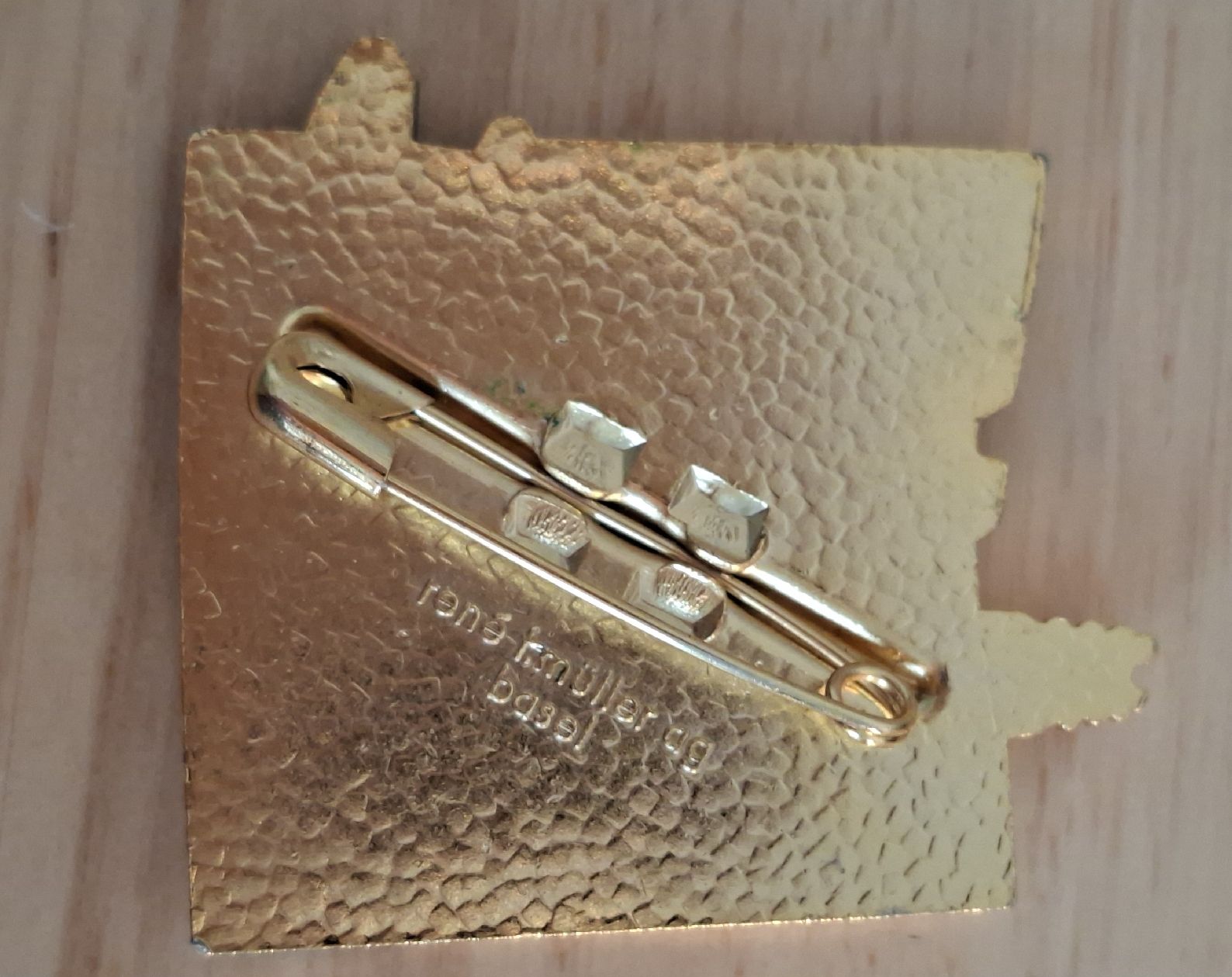 Basler Placchette & Badge: Basler Fasnachtsplakette 1996 – Usato da Kriens venduto da Wolly85 1