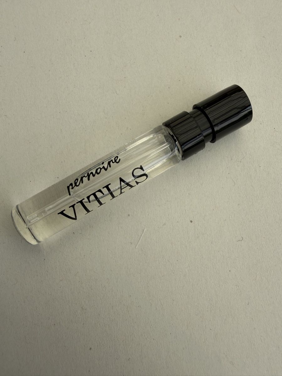 Parfum & Eau de Toilette: Vitias Pernoire Duftprobe 1.5ml – Neu (gemäss Beschreibung) aus Meierskappel von Philium 1