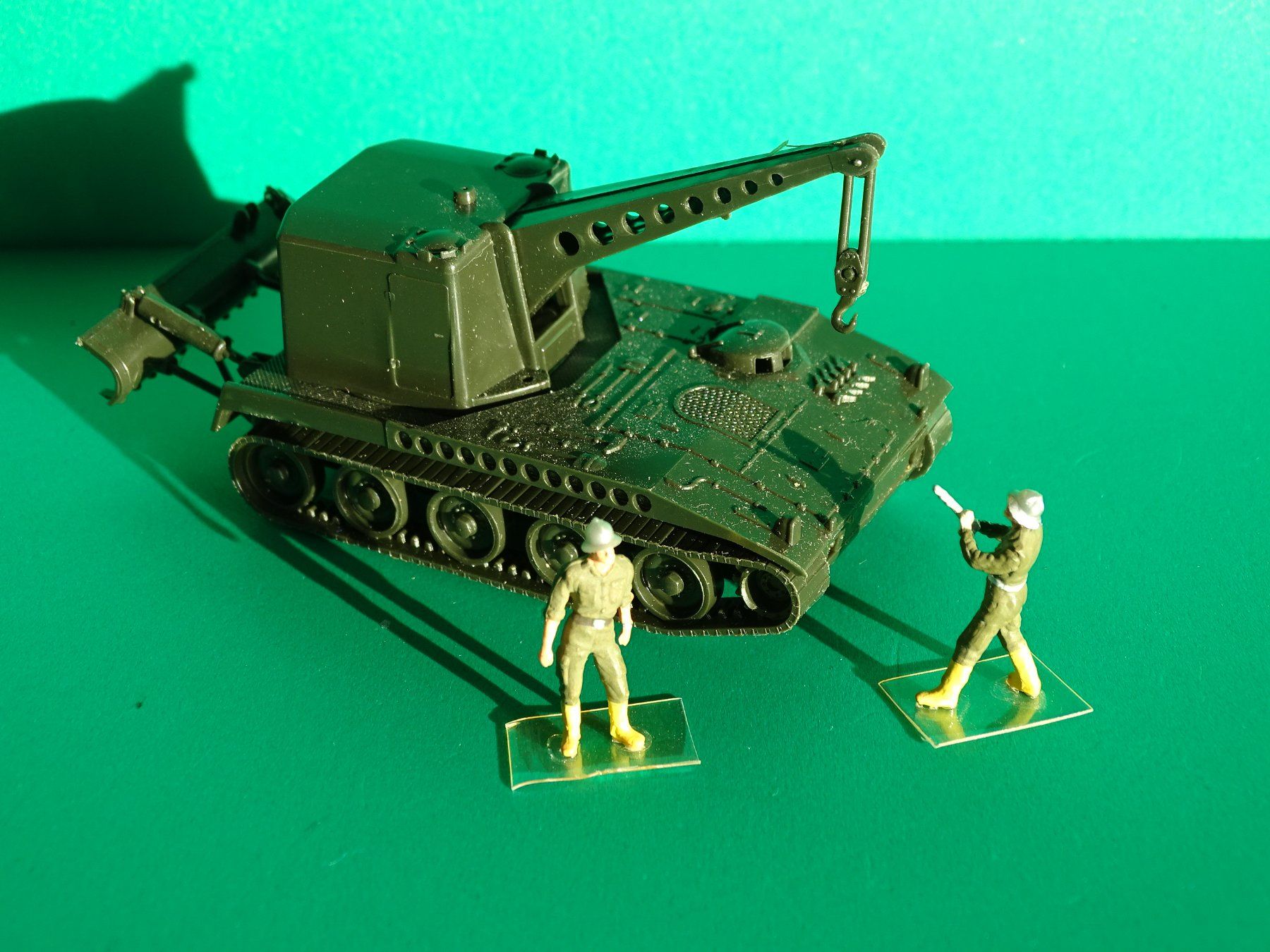 Modellini d'auto: Panzer von Roco mit Figuren 1/87 – Usato da Bretzwil venduto da Meex 1