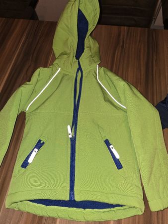 Kinder Softshell Jacke gefüttert Gr. 116
