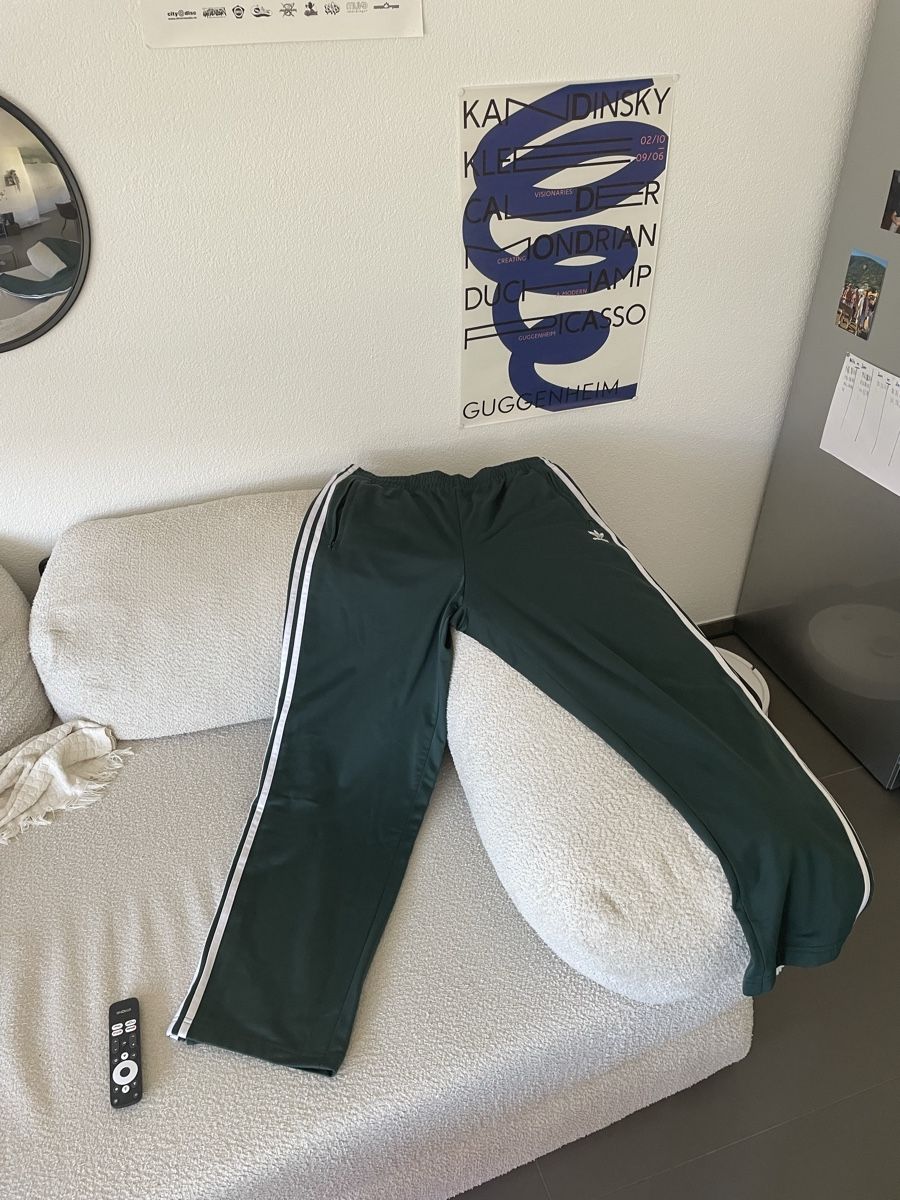 Adidas Pantaloni: Adidas Trainerhose – Usato da Spiez venduto da jul_z62c