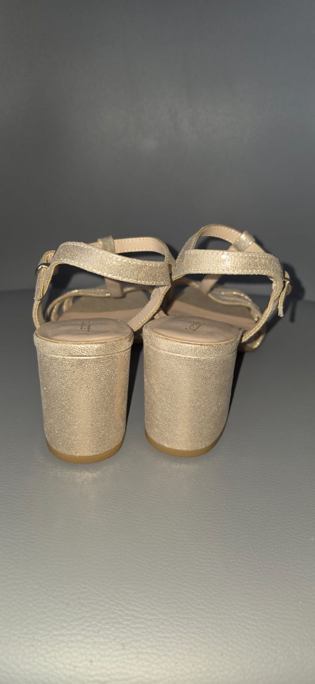 Scarpe da donna: Sandaletten – Nuovo (secondo la descrizione) da Neuenkirch venduto da Lnpd 3