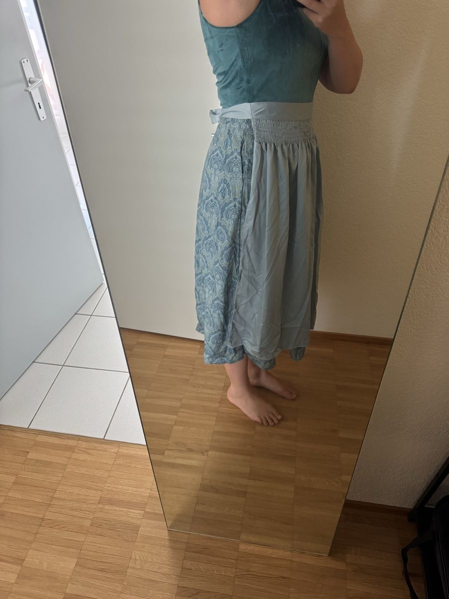 Vestiti: Dirndl – Nuovo (secondo la descrizione) da Luzern venduto da elmischle 2
