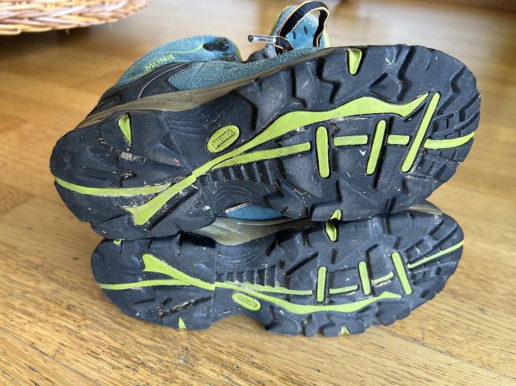 Meindl Scarpe per ragazzi: Wanderschuhe Gr.32 Meindl – Usato da Luzern venduto da sarafina2 4