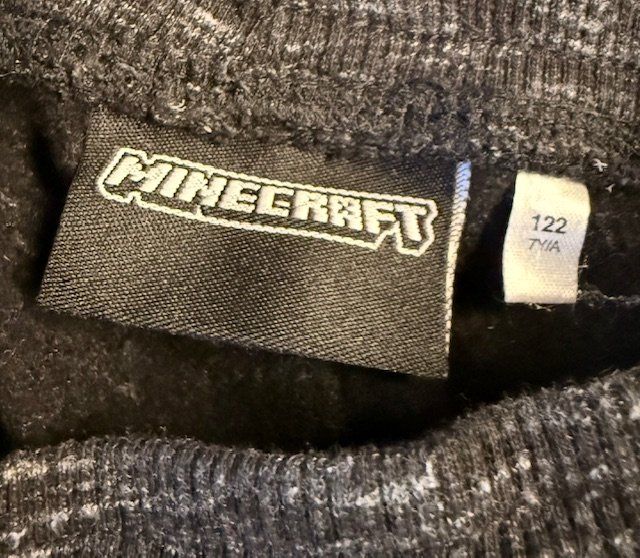 Pantaloni: Minecraft Hose Grösse 122 – Usato da Lömmenschwil venduto da classico01 2