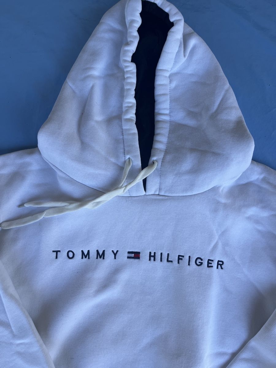 Tommy Hilfiger Pulls & Sweat-shirts: Tommy Hilfiger Pullover weiss – D'occasion à Zürich par mel_258 3