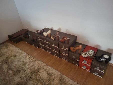 34 Paar neue MoMa Schuhe - Restposten