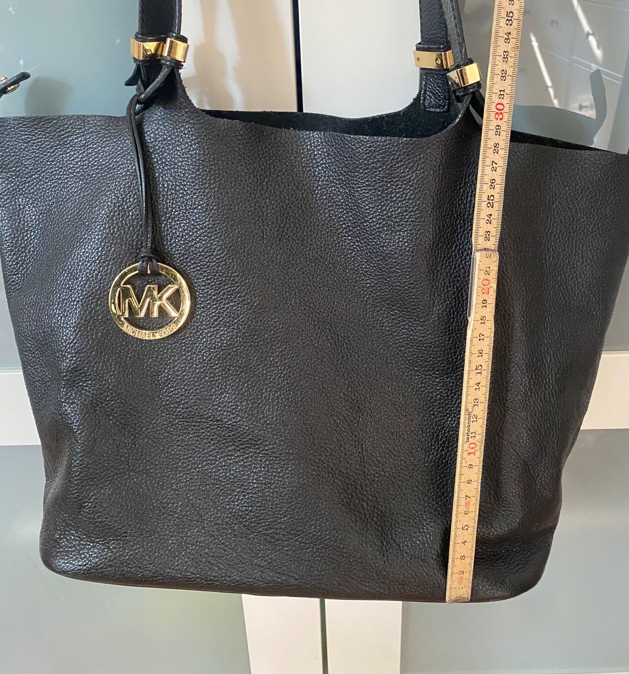 Michael Kors Borse da donna: Handtasche Michael Kors Leder schwarz – Usato da Zürich venduto da ana_7wny 6