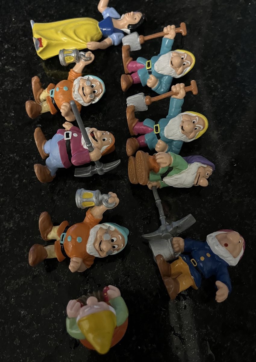Bullyland Figuren: Bullyland Schneewittchen und 7 Zwerge – Gebraucht aus St. Gallen von reg_f8h8 4