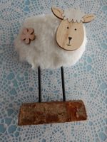 Süsses Deko Schaf aus Holz und Plüsch, Handmade, Neu