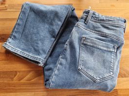 Jeans von C&A, Grösse 158 für kältere Tage