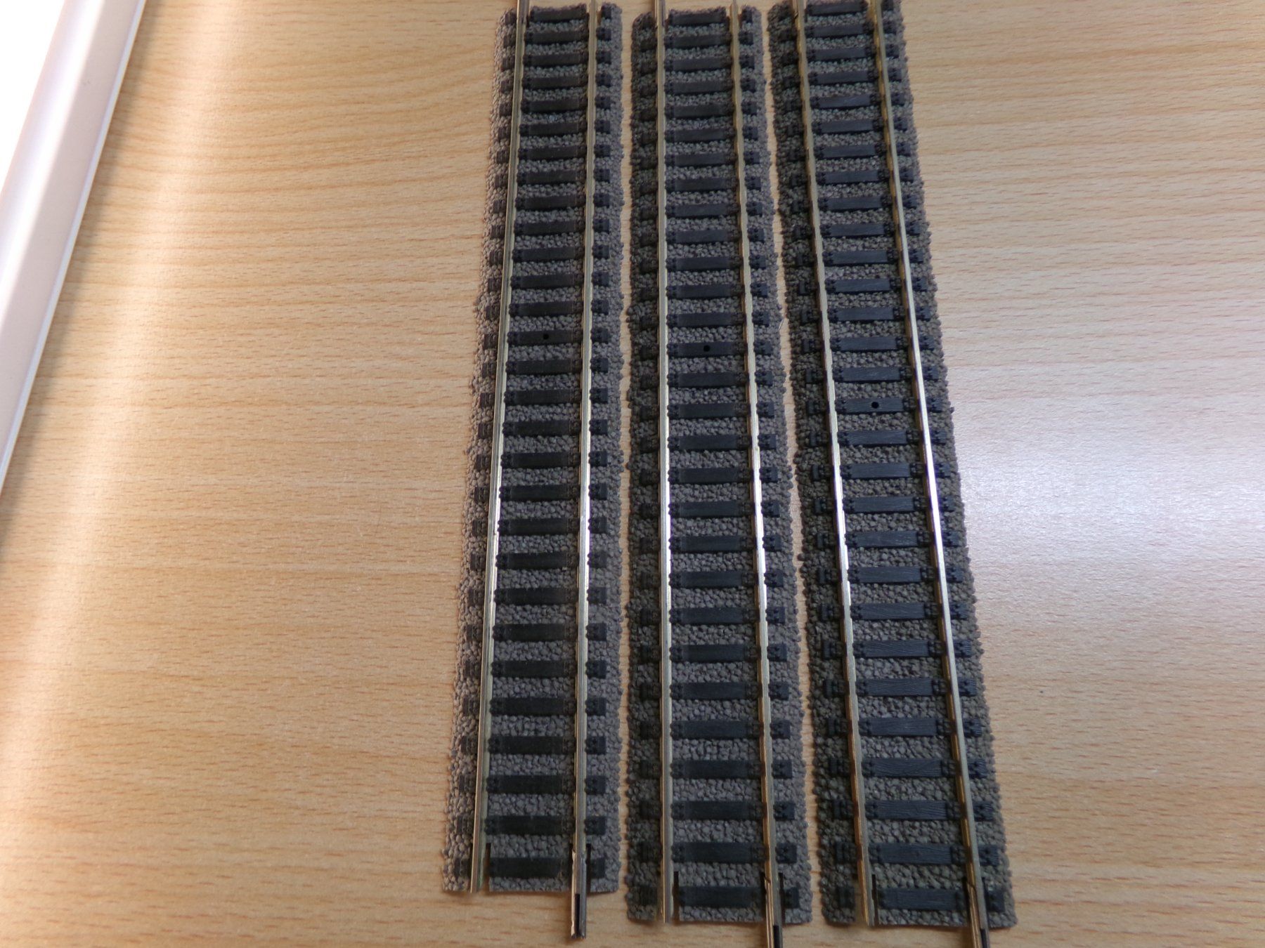 Fleischmann Modellini di ferrovie: Fleischmann H0 Profigleis 3x6101 – Nuovo (secondo la descrizione) da Hombrechtikon venduto da Se9