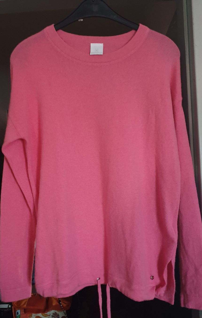 Madeleine Maglioni & Felpe: Madeleine trendiger Kaschmirpullover Gr. 36/38 – Nuovo (secondo la descrizione) da Frenkendorf venduto da Moon111 1