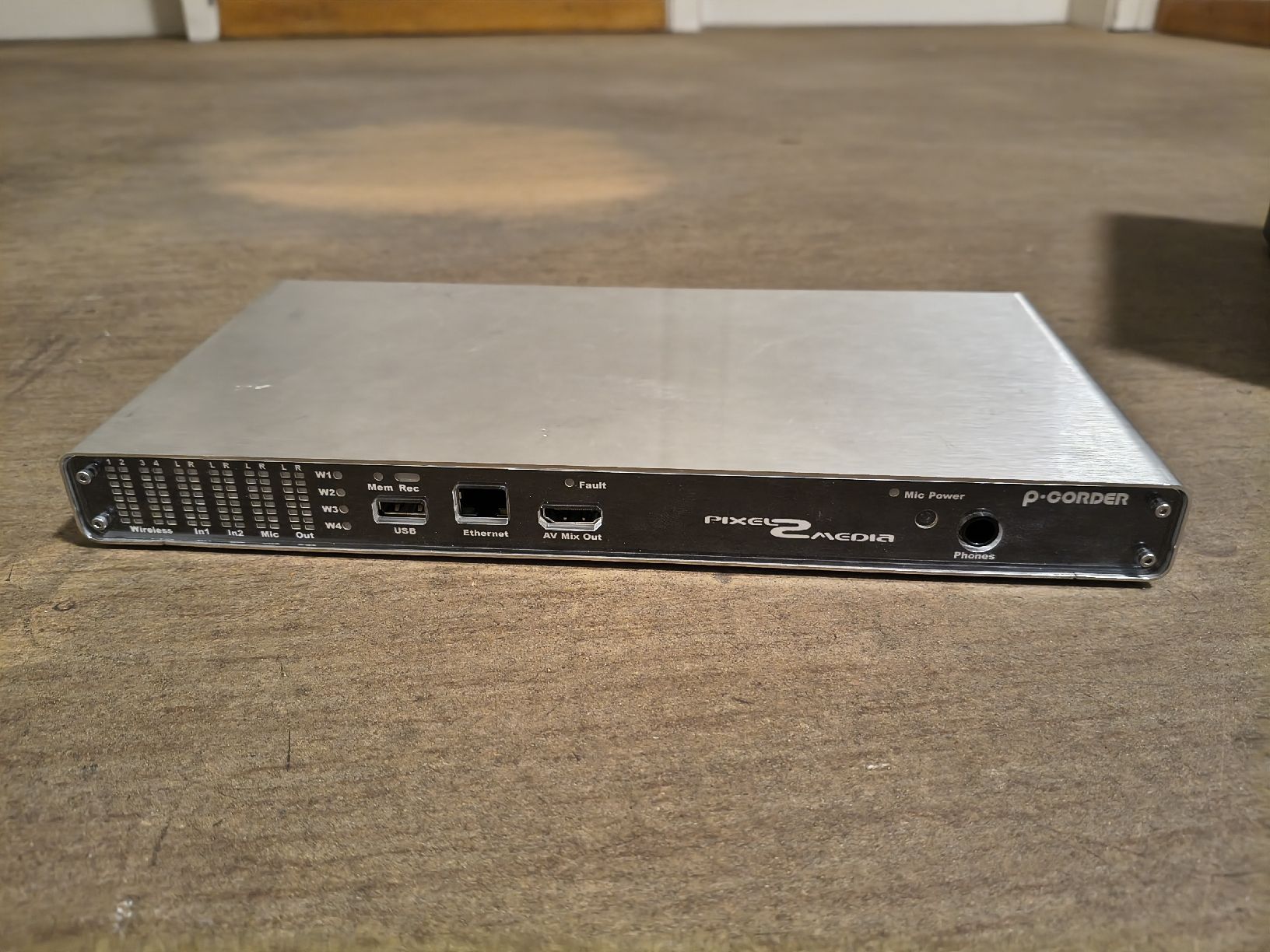 Convertisseurs: P-Corder Model 130 Pixel 2 Media Audio/Video Untested – D'occasion à Zürich par TrainLine
