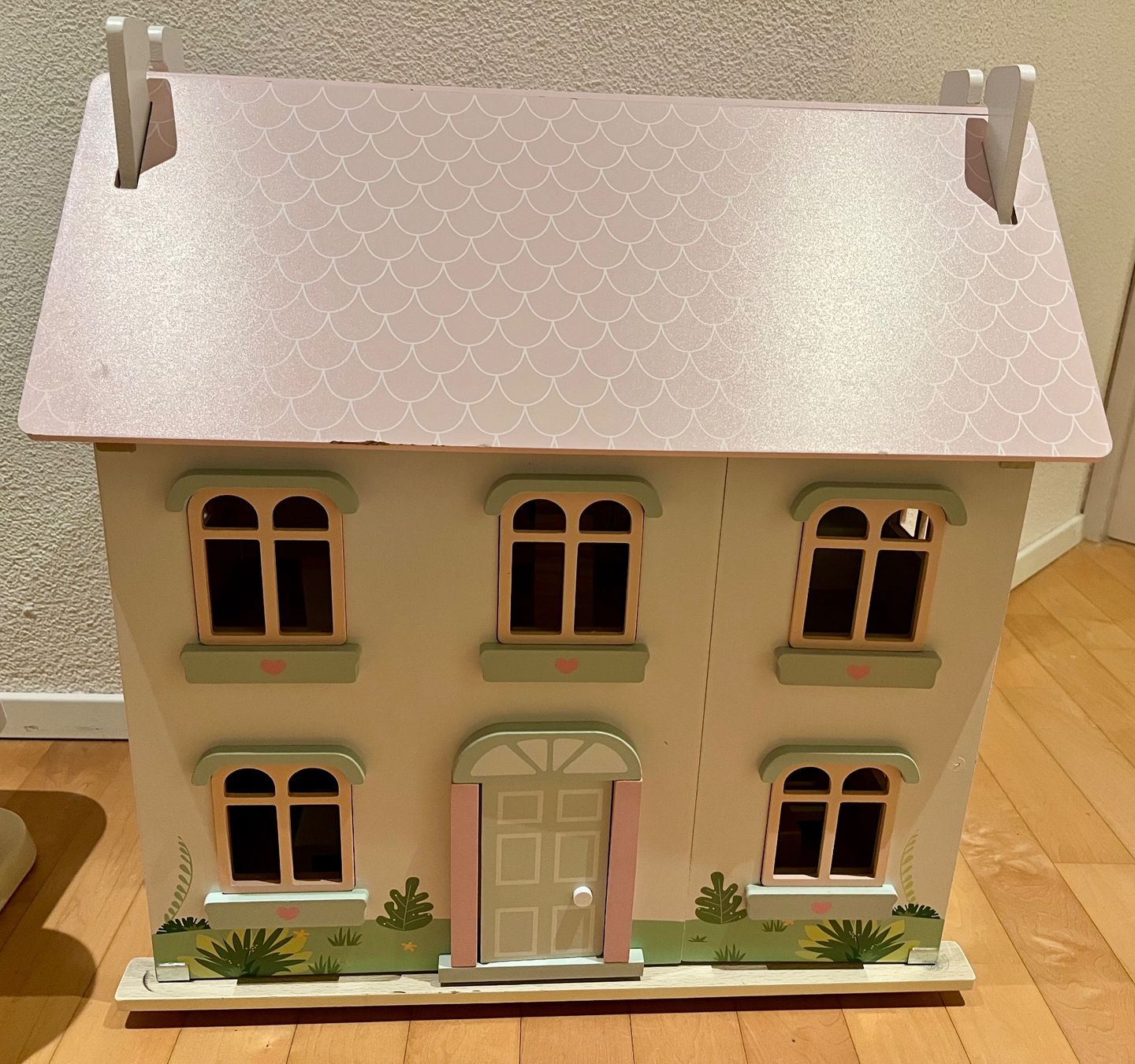 Case e mobili per bambole: Puppenhaus – Usato da Cham venduto da celinen123