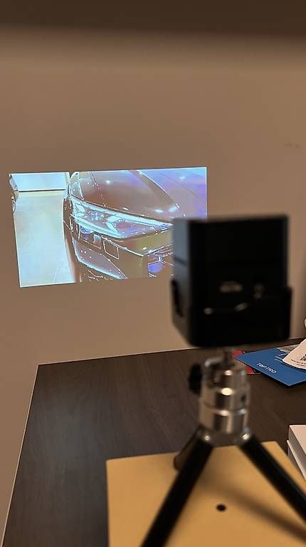 Proiettori: Pocket Beamer mini P6 – Usato da Hoeri venduto da negoziation 4