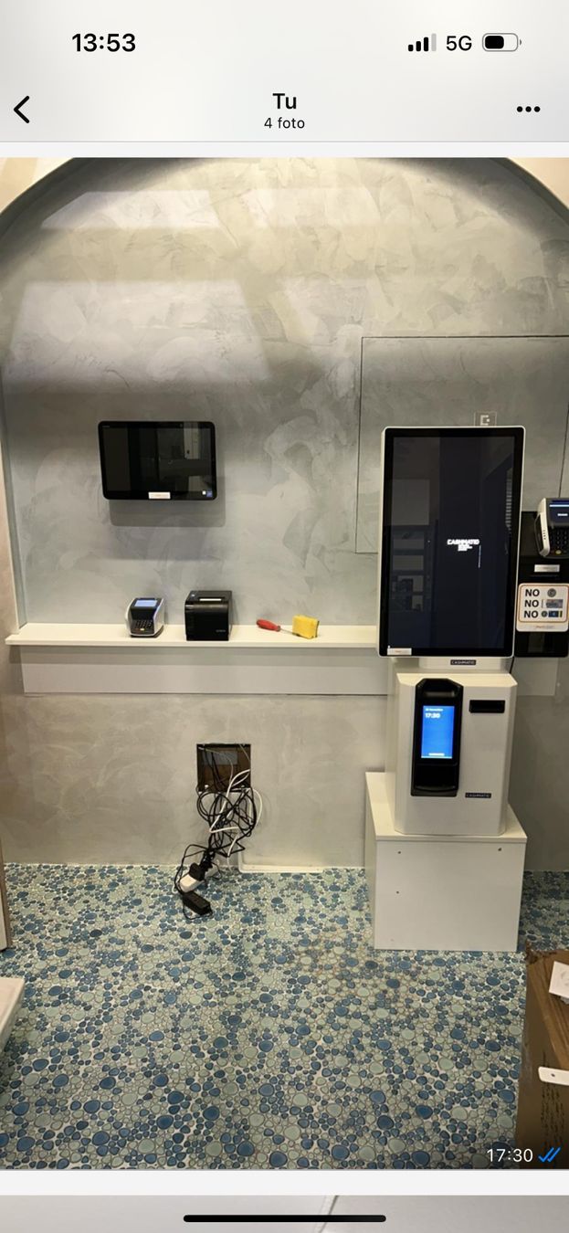 Registratore di cassa: Cassa automatica per pagamenti in contanti con resto e banco – Usato da Neudorf venduto da cam_l95d 1