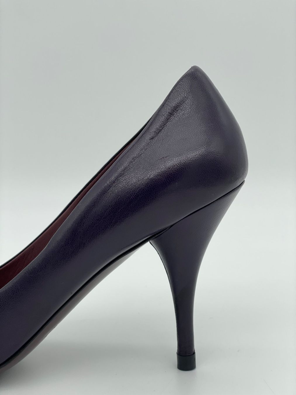 Miu Miu Scarpe da donna: Miu Miu Pointed-Toe Leather Pump EU 36.5 Lila – Usato da Zürich venduto da shoe_shop 4