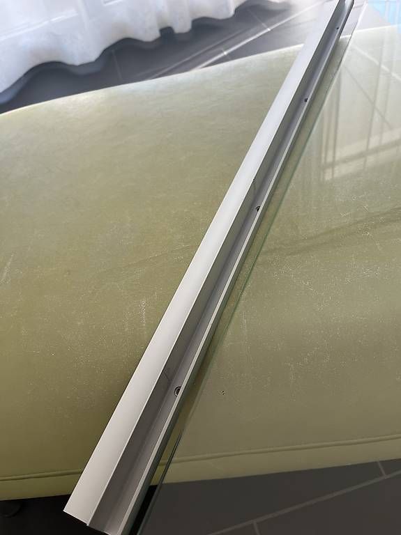 Scaffali: Wandglastablar mit Aluminiumschiene – Usato da Kleinandelfingen venduto da Minimalismus 3