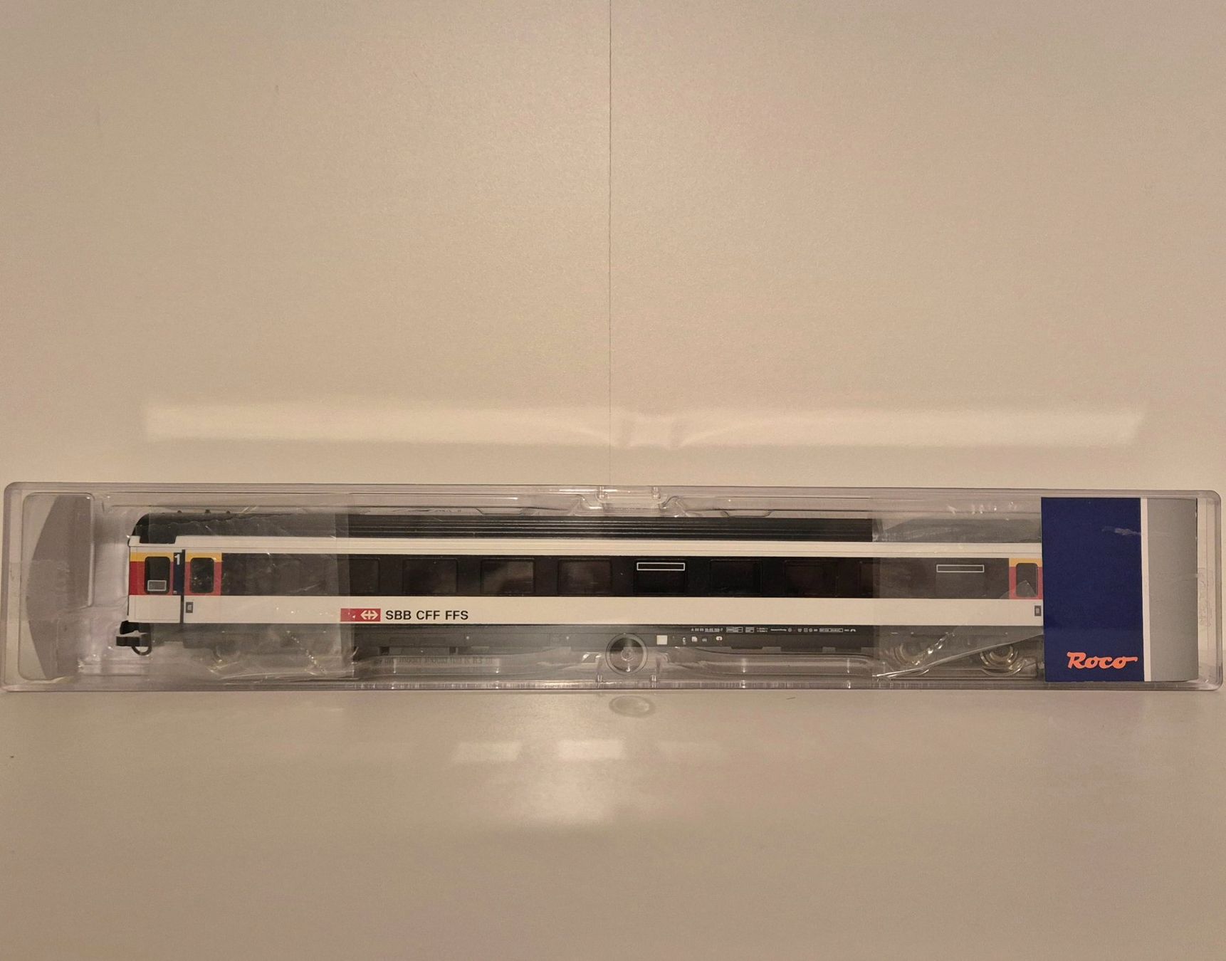 Roco Modellini di ferrovie: Roco SBB EW IV 1. Klasse – Nuovo (secondo la descrizione) da Wittenwil venduto da ced_q8j7 5