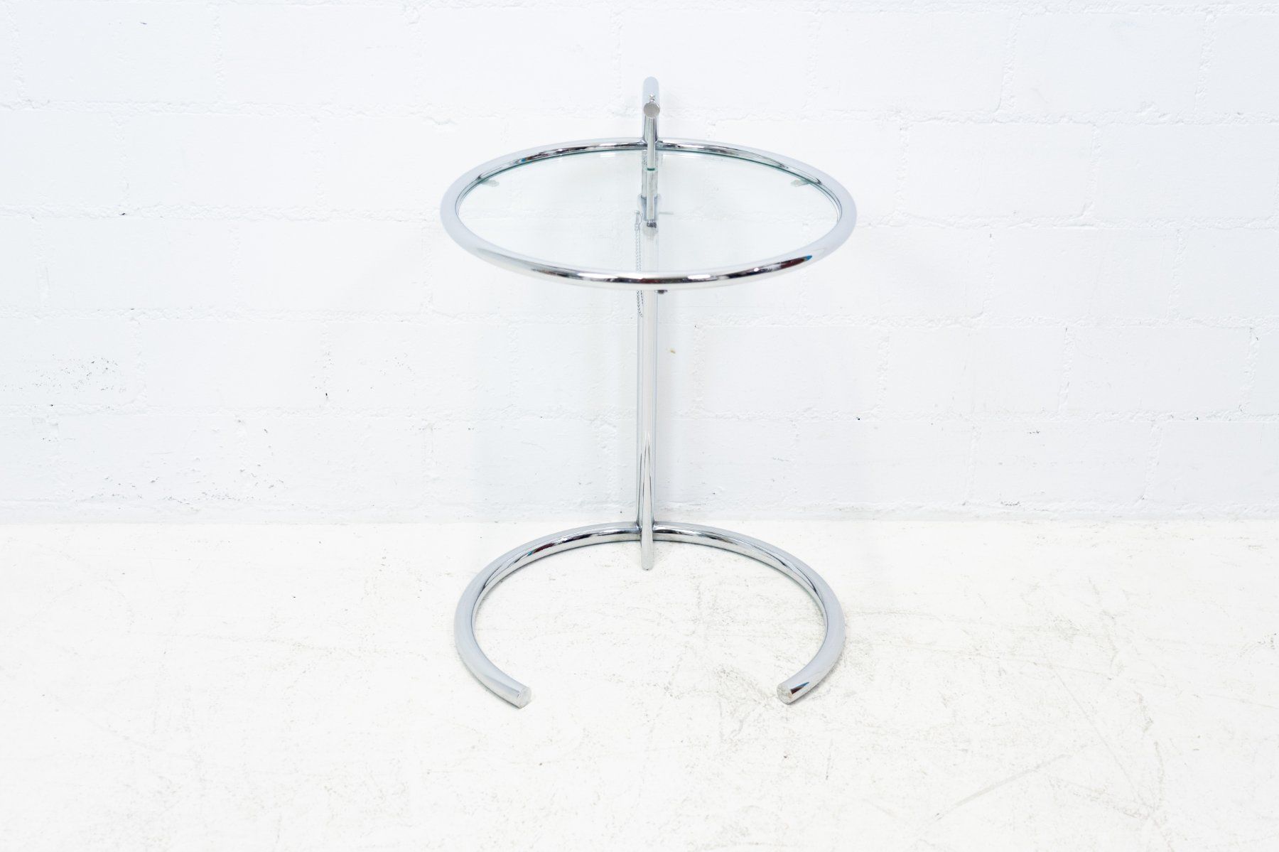 Classicon Tables: Classicon Adjustable Table E 1027 Eileen Gray Beistelltisch – D'occasion à Schaffhausen par Studio-Ara 4