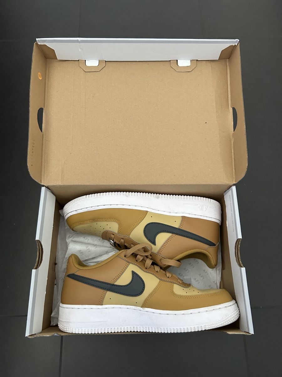 Nike Chaussures garçon: Nike Air Force 1 Gr. 39 – D'occasion à Basel par kitu 6