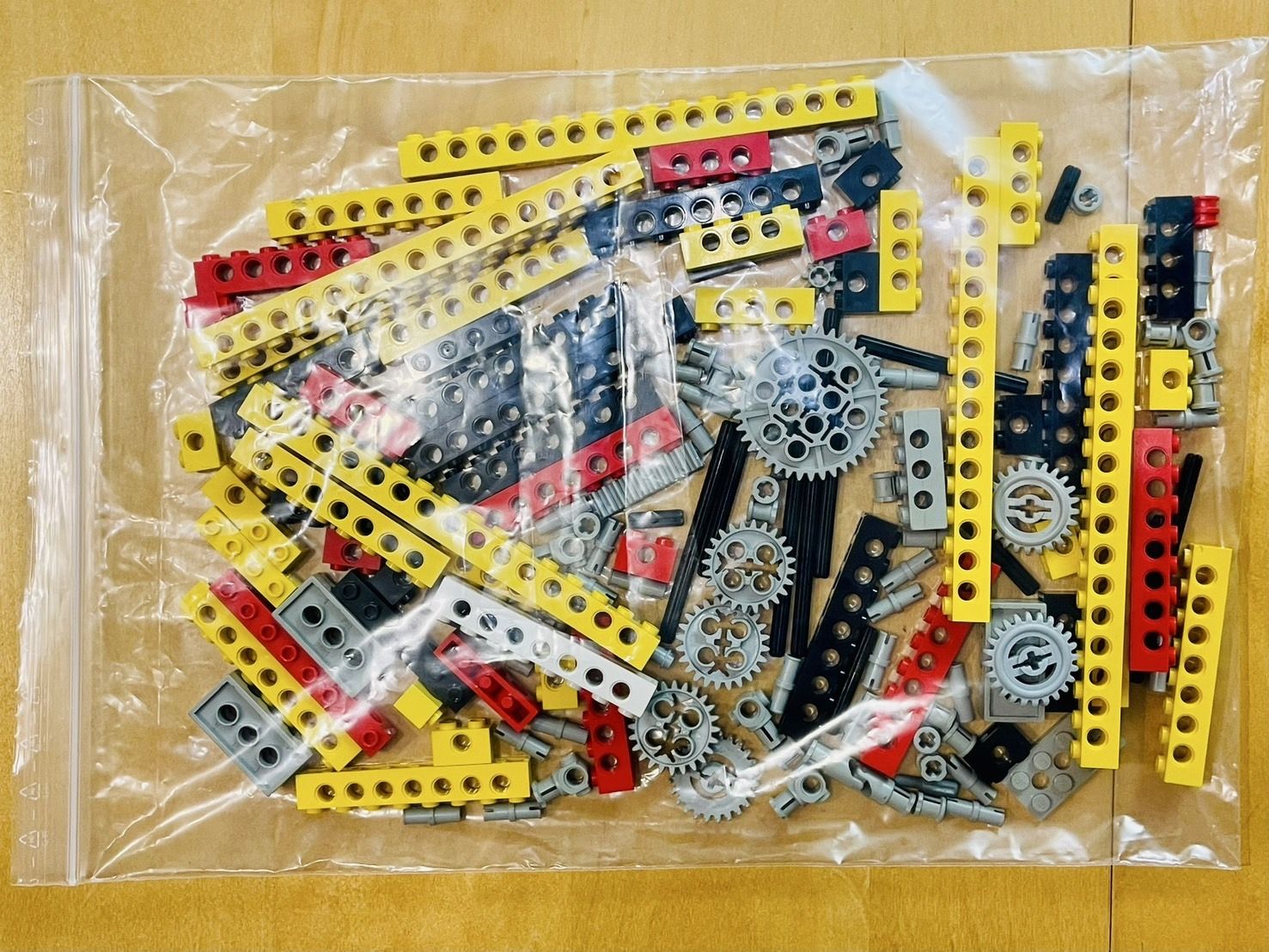 Lego Giocattoli: LEGO Technics Bauteile – Usato da Muri AG venduto da Thoem 1