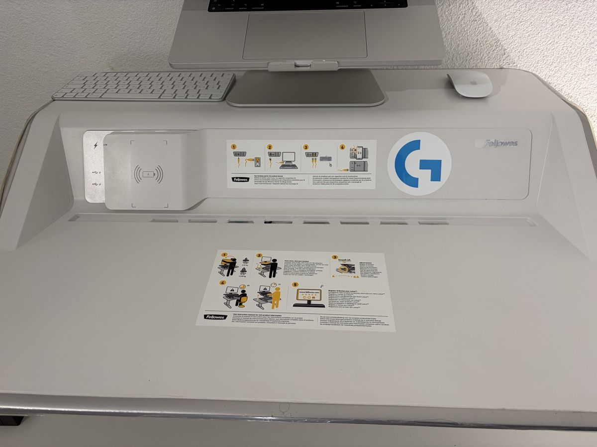 Fellowes Scrivanie: Fellowes Lotus DX – Nuovo (secondo la descrizione) da Gümmenen venduto da MyIDevice 2