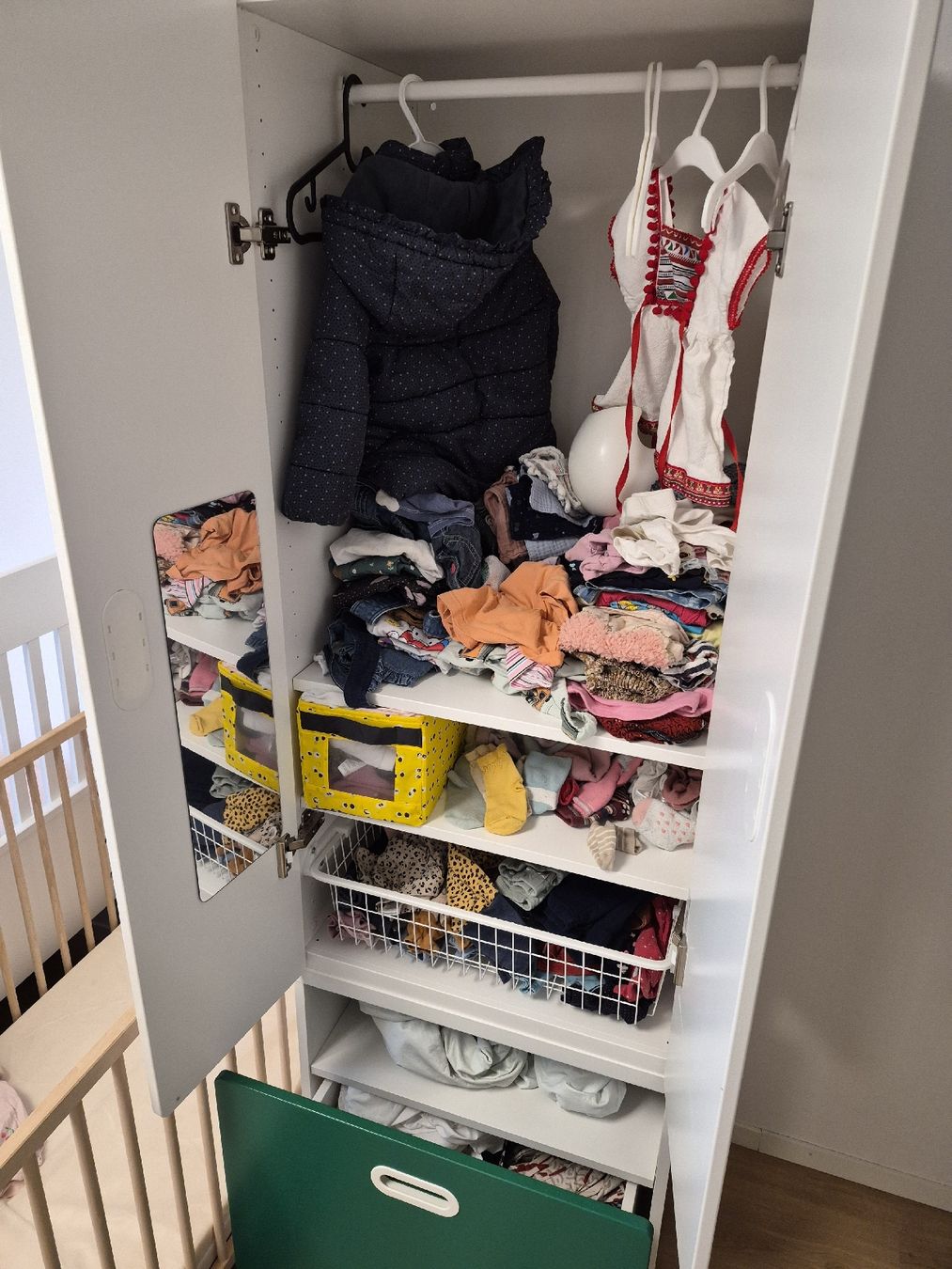 Ikea Armadi: Kinder Kleiderschrank Ikea – Usato da Birmenstorf AG venduto da summersurf 1