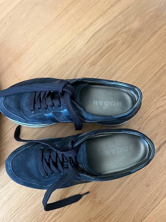 Hogan Scarpe da donna: Hogan Sneakers - Wildleder – Usato da Zürich venduto da Iliana22 3