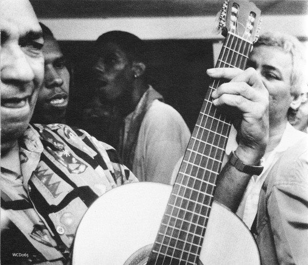 CD: Ibrahim Ferrer BUENOS HERMANOS Ry Cooder Jon Hassell Kuba CD – Usato da Kandergrund venduto da Sososo 7